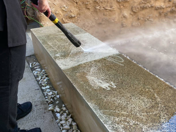 Best Affordable Pressure Washing  in Kaukauna, WI